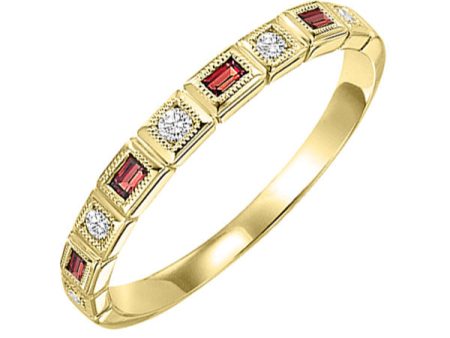 10Kt Yellow Gold Diamond 1 10Ctw & Garnet 1 8Ctw Ring on Sale